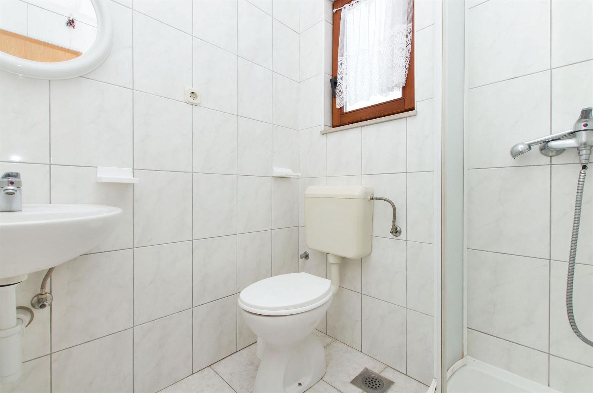 Apartments Neva Sumpetar Екстер'єр фото