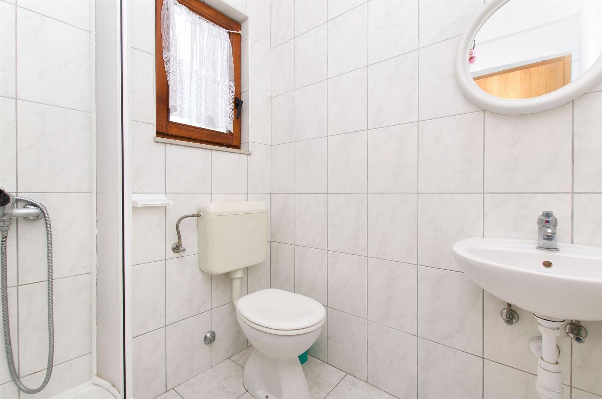 Apartments Neva Sumpetar Екстер'єр фото