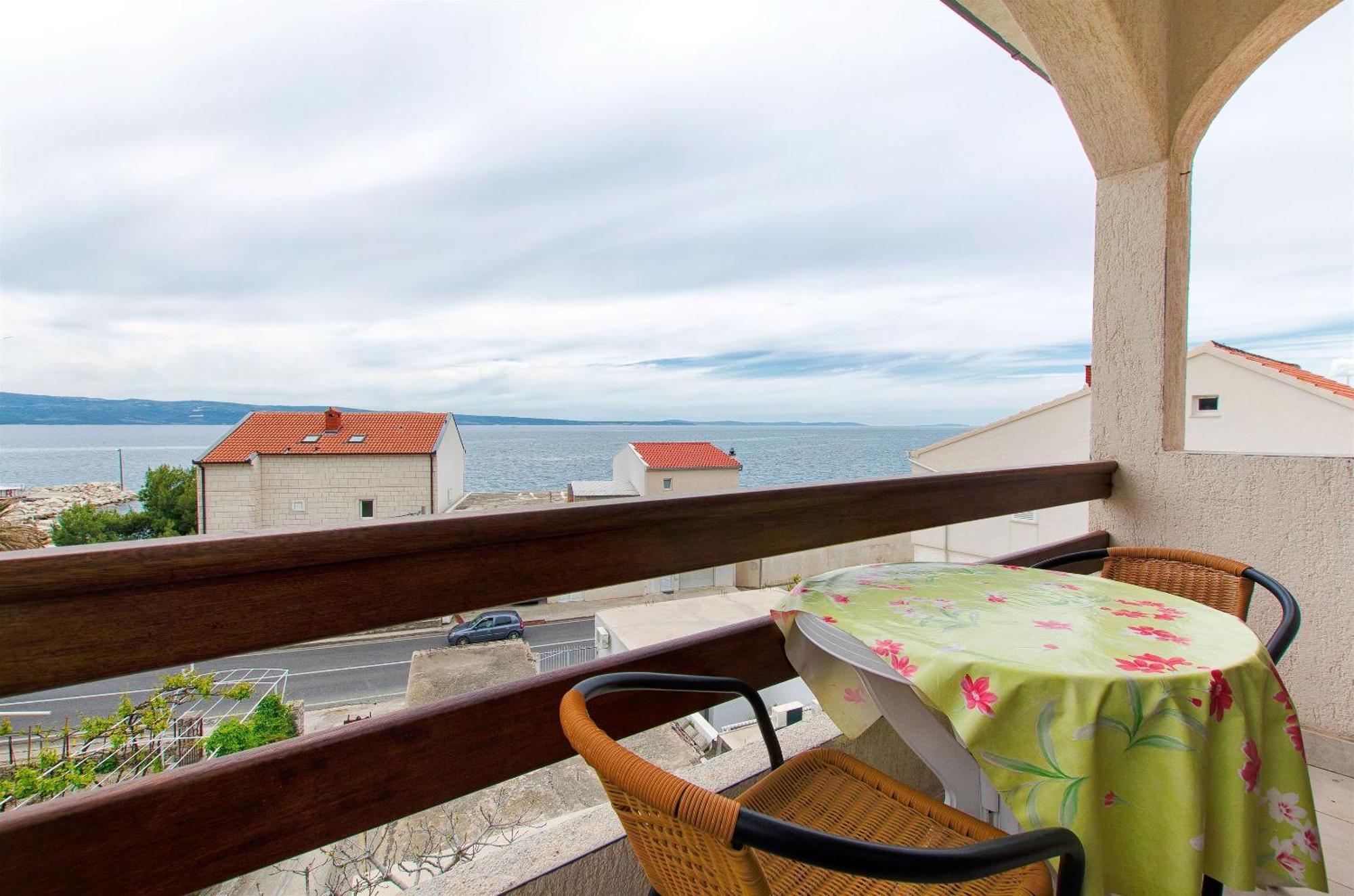 Apartments Neva Sumpetar Екстер'єр фото
